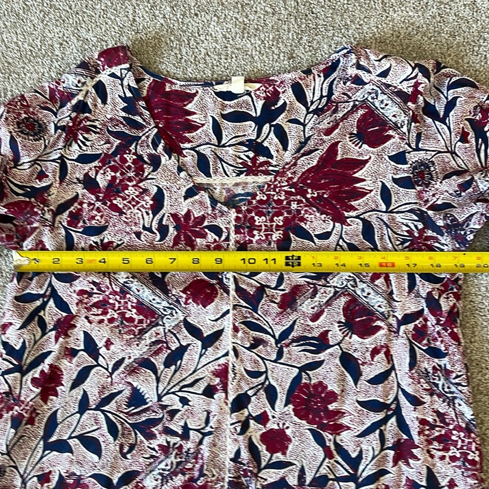 Lucky Brand Floral Print Women's Short Sleeve V Neck Top Sz M - Picture 9 of 9